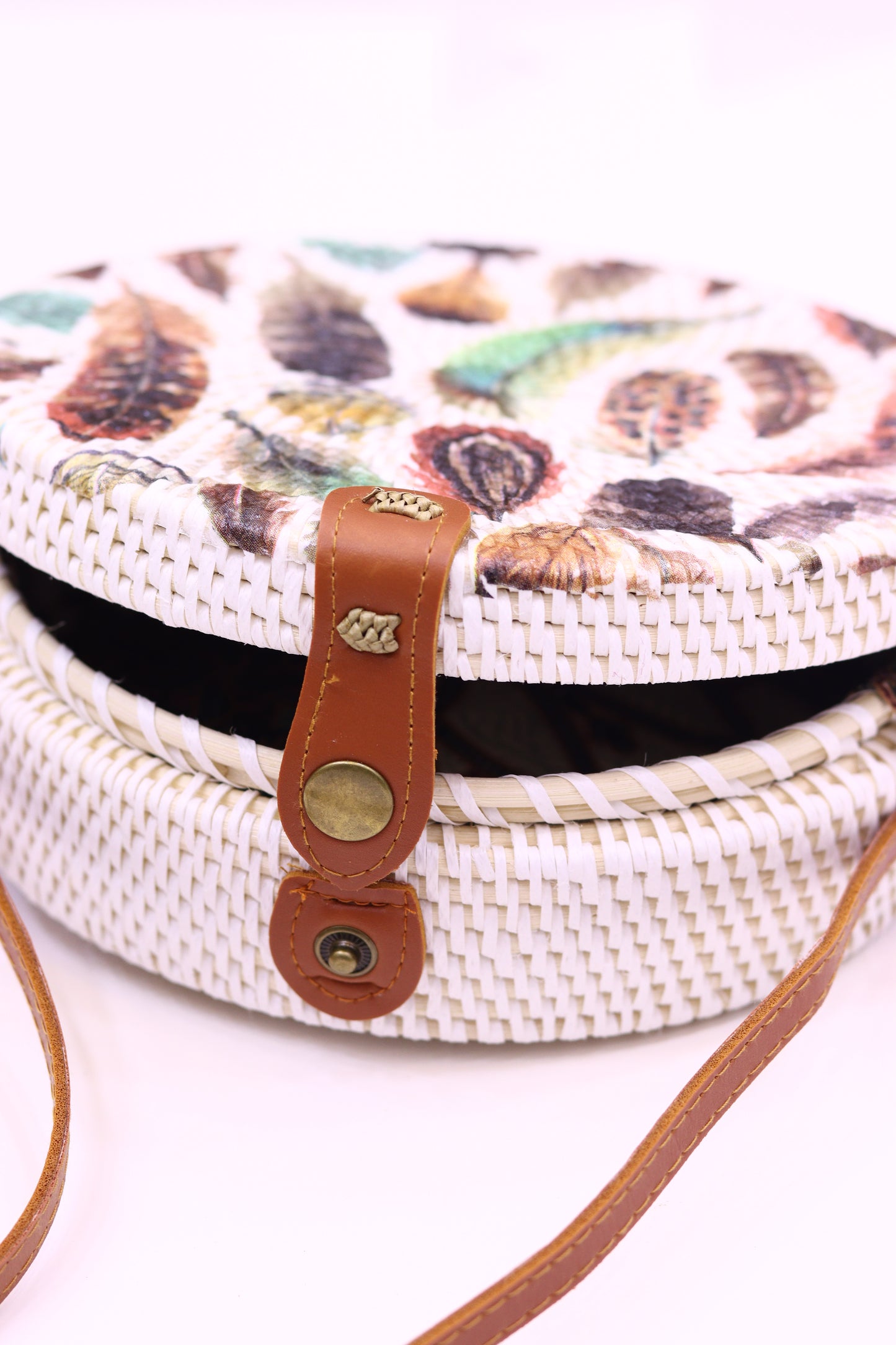 Handwoven Round Rattan Bag Shoulder Leather Straps Natural Chic Hand RB-02