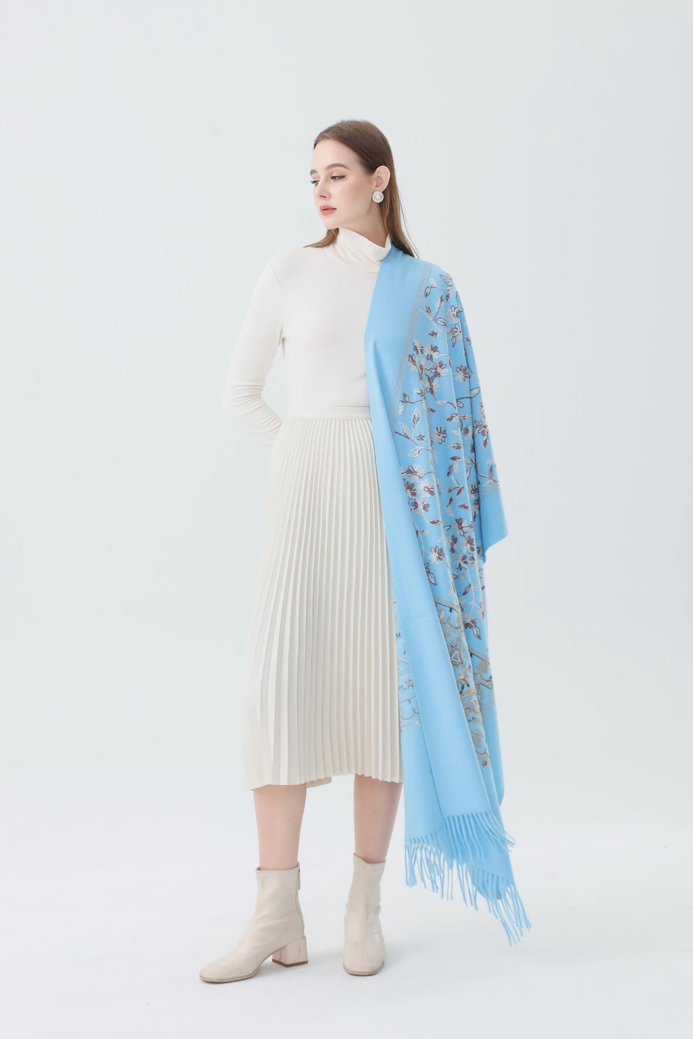 Wool Embroidered Scarf with Tassels SC-01