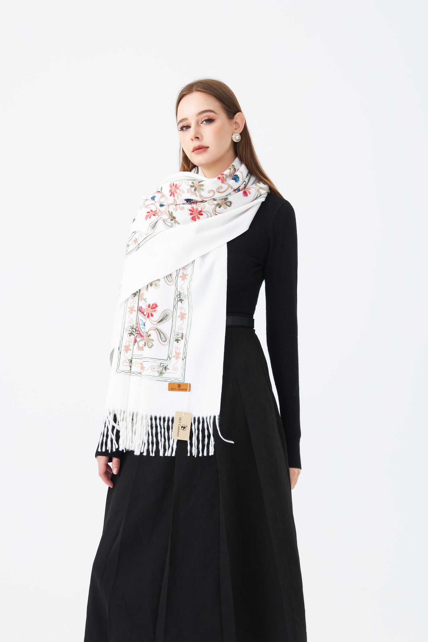 Wool Embroidered Scarf with Tassels SC-05