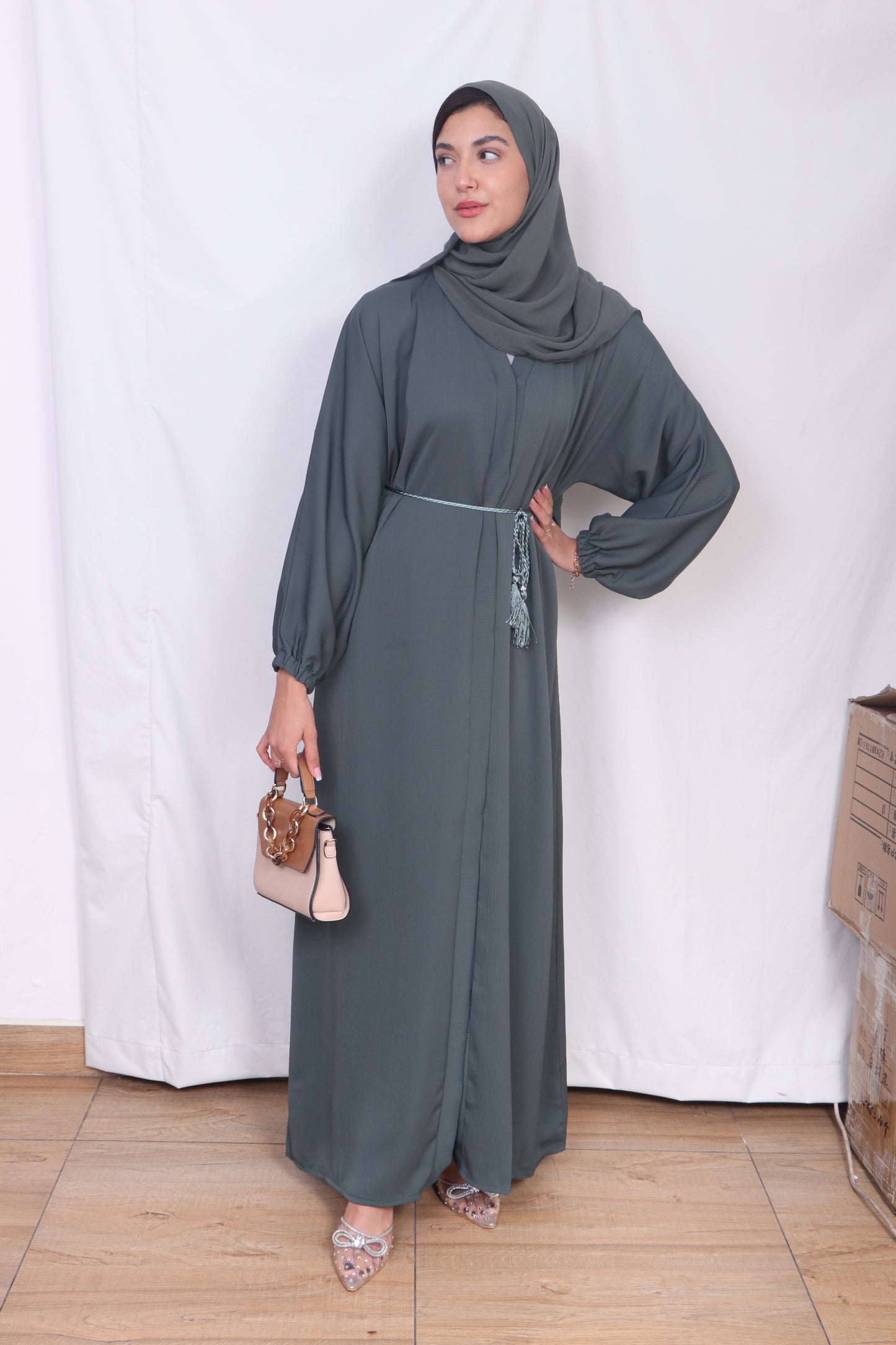 Muslim Fashion Abaya Mid Grey A4