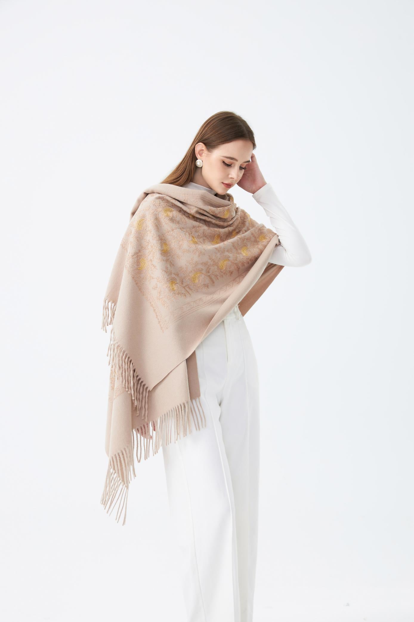 Wool Embroidered Scarf with Tassels SC-06