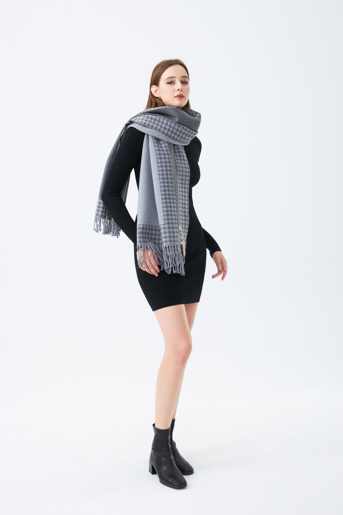 Winter Stole for Women S-02