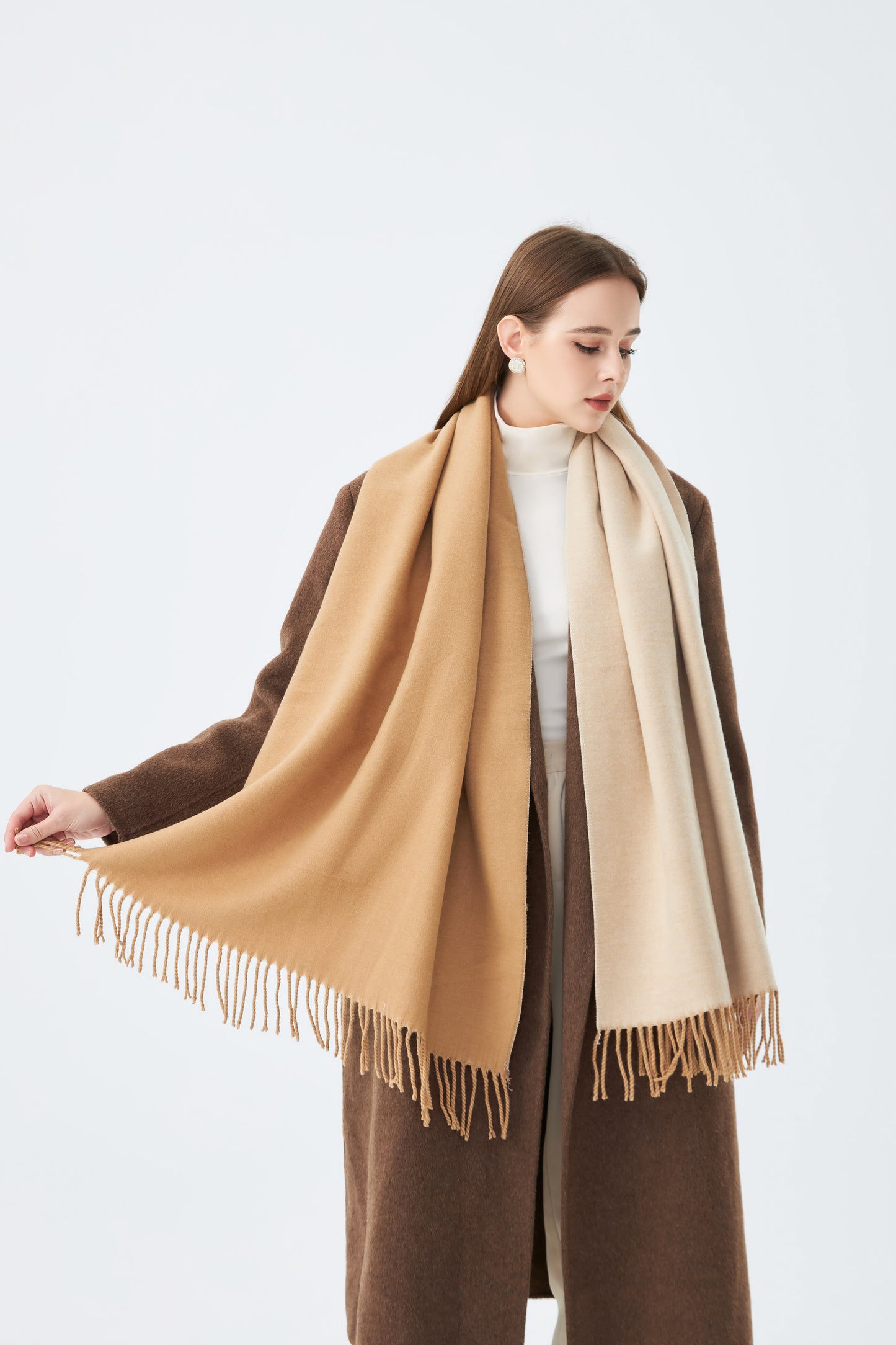 Two Tone Stole with Thickened Tassels